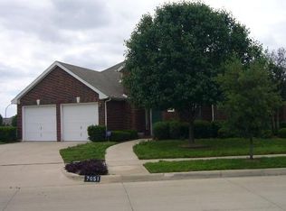 7051 Creek Bend Dr, Fort Worth, TX 76137