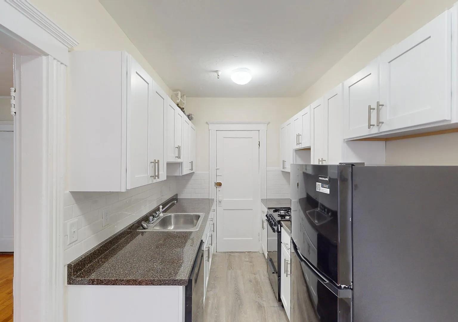 1 bed, 5500 sqft, $2,795 — Photo 4