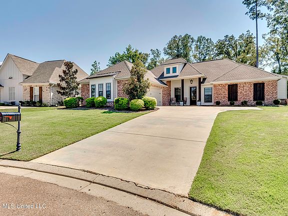 5th image of 252 Reservoir Way