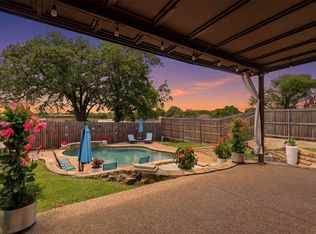 3107 Emerald St, Bedford, TX 76021