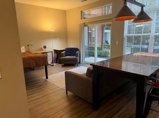 40-100 E 9th Ave #152, Columbus, OH 43201