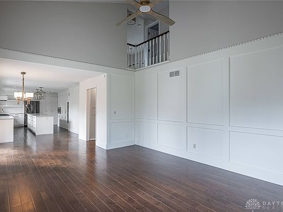 4th image of 6351 New Market Ct