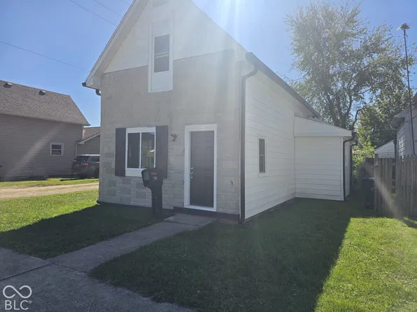 1609 N D St, Elwood, IN 46036