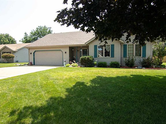 2nd image of 947 Comfortcove Dr