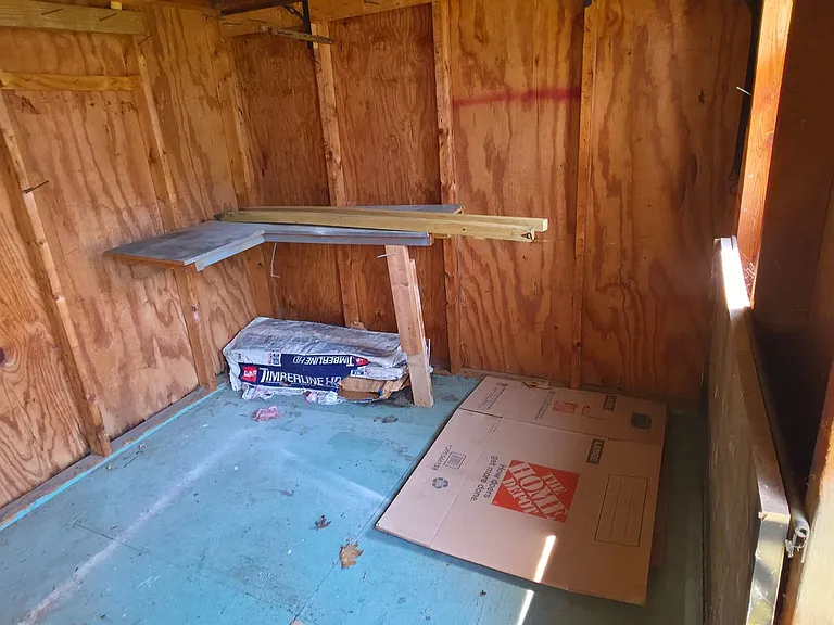 612 W Russ Ave — Photo 36