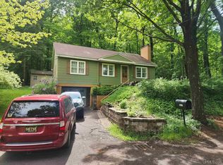 21951 Woodland Rd, Houghton, MI 49931