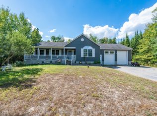 625 Forest Park Rd, Laurentian Valley, ON K8A6W2