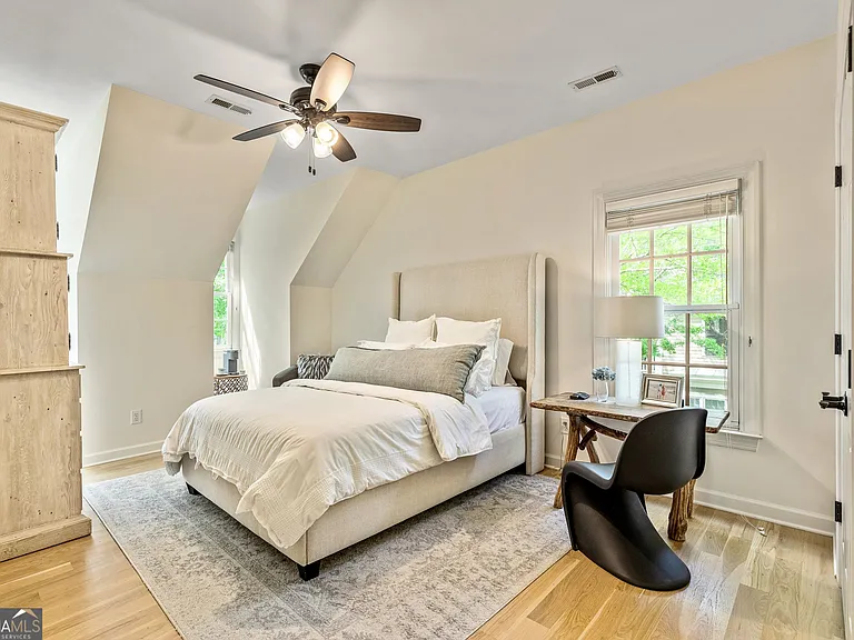 125 N Cove Dr — Photo 55