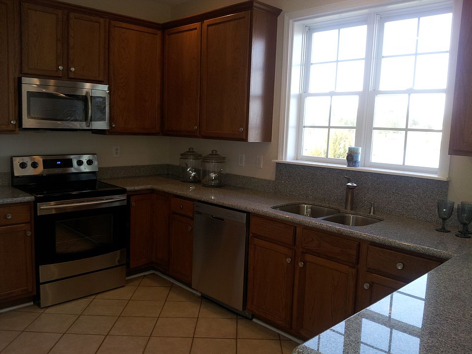 1st image of 811 Southshore Pkwy