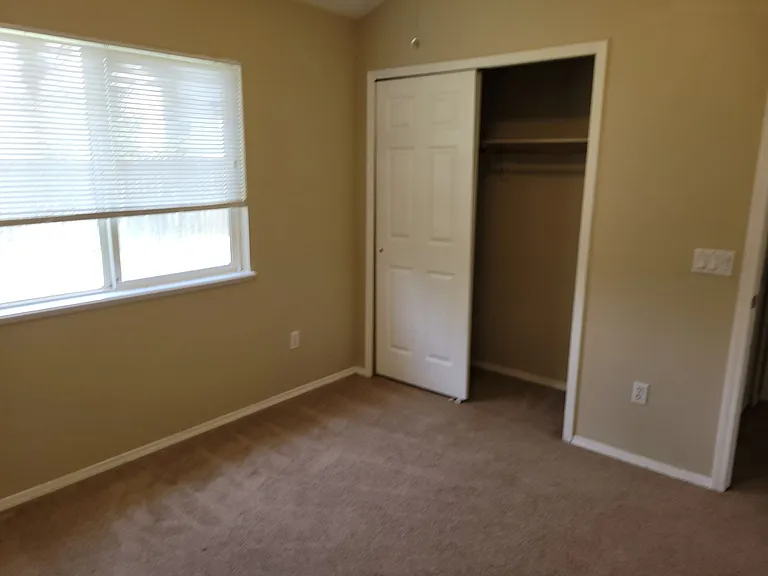 1329 Nutwood Dr — Photo 14