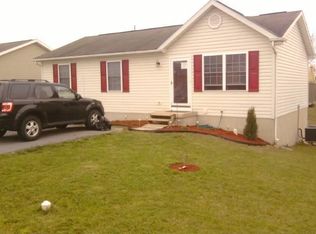 24 Mercury Ct, Martinsburg, WV 25404