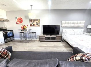 515 N Azusa Ave APT H, Azusa, CA 91702