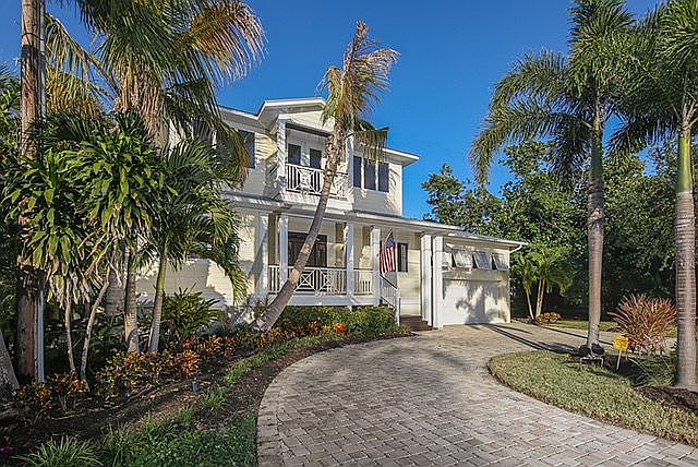1st image of 202 Island Cir