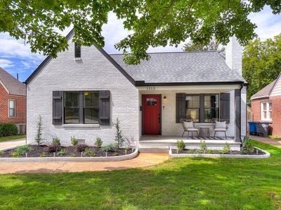 1212 S Columbia Ave, Tulsa, OK, 74104