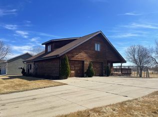 2718 Benjamin St, Fort Pierre, SD 57532