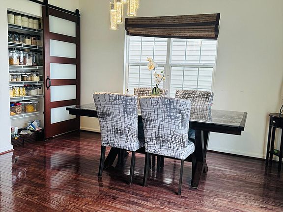 5th image of 443 Jacobsen Dr #443