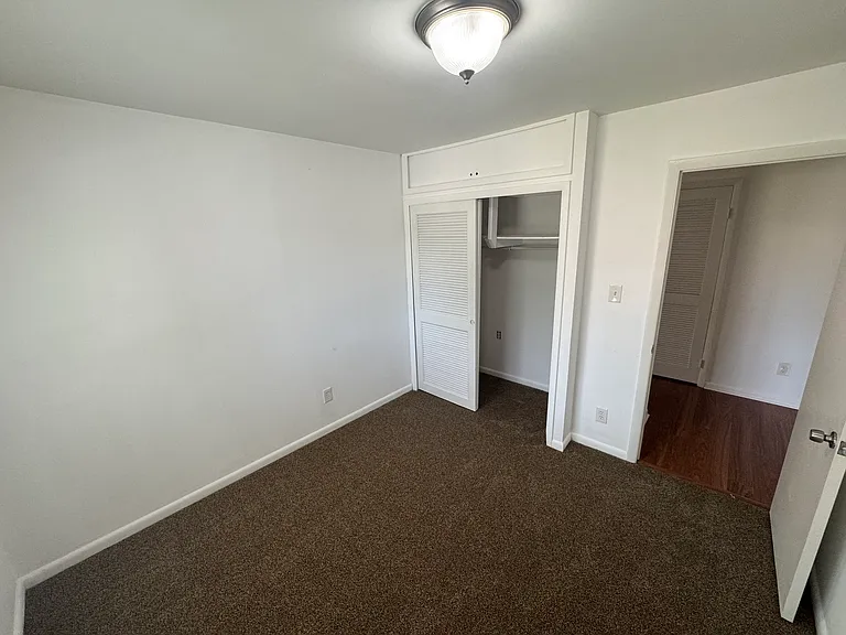 1485 Ventura Way — Photo 8