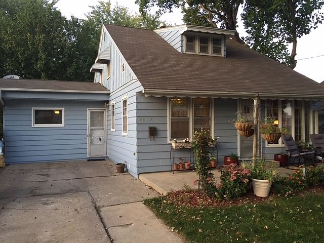 1st image of 4019 Davis Ave