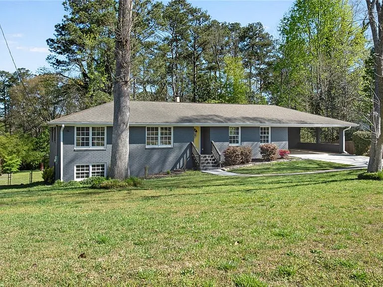 3941 Forest Dr — Photo 4
