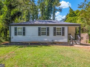 1642 Cecilia Dr, Atlanta, GA