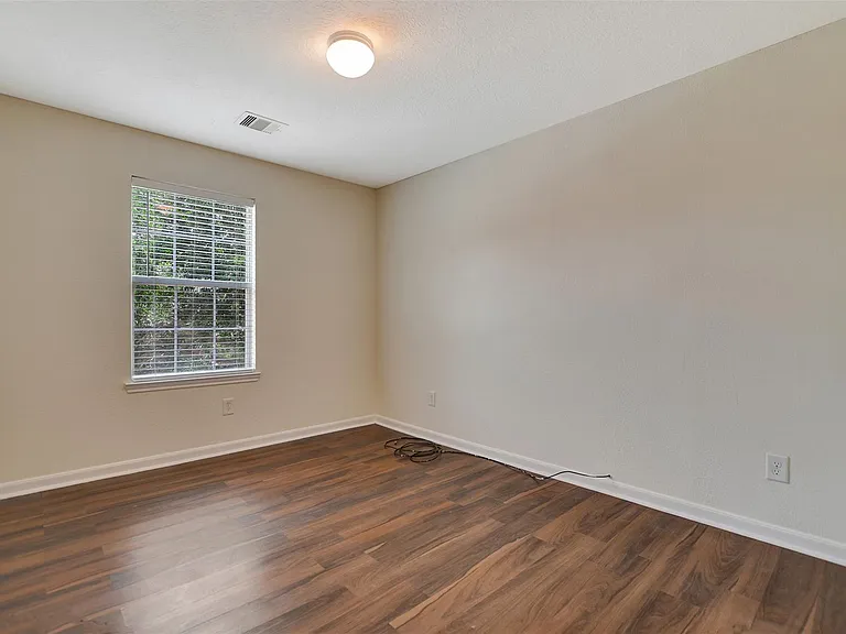 29198 Legends Green Dr — Photo 33