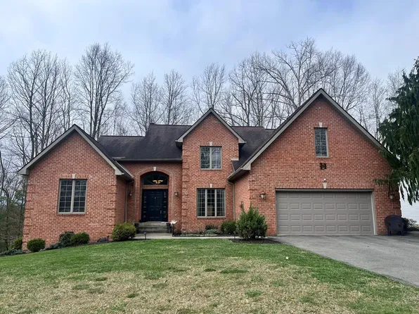 401 Barnstaple Dr, Daniels, WV 25832