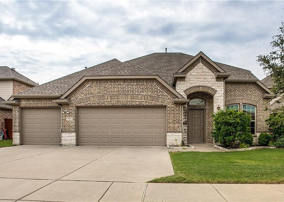 1st image of 333 Highland Valley Ct