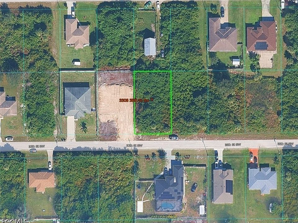 2nd image of 3308 36th St SW