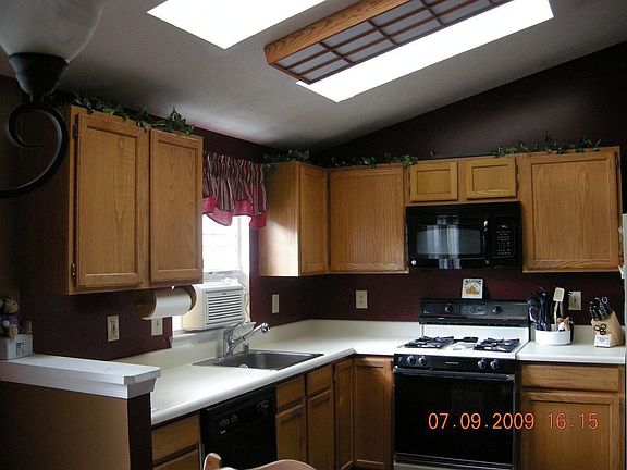 Kitchen w/Skylights
