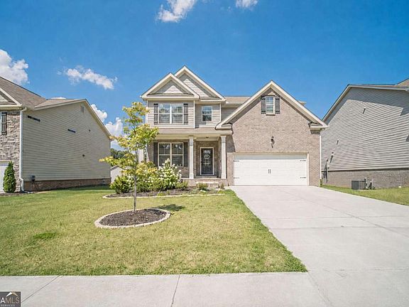 3rd image of 41 Hinton Farm Way