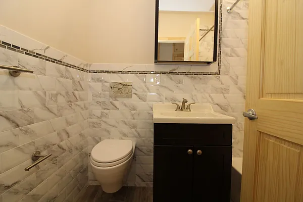 Rented by Proper Real Estate, LLC | media 17