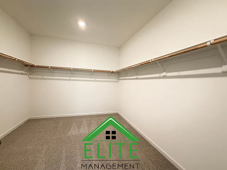 2508 Golden Bear St — Photo 11