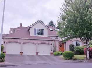 1949 SW Phyllis Pl, Gresham, OR 97080