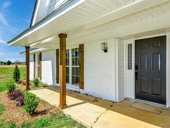 4th image of 4258 Friendship Rd