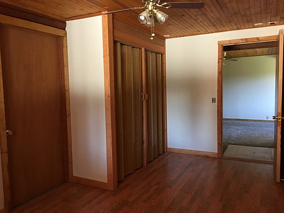 2nd image of 2378 Lincoln Springs Dr