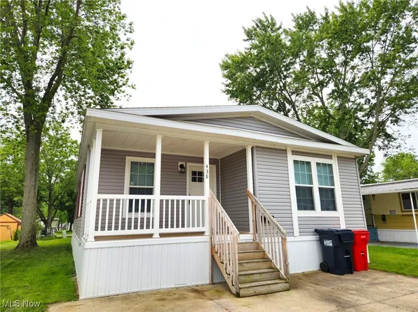 438 Westwoods, Amherst, OH 44001