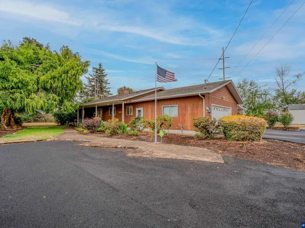 1700 S 2nd St, Lebanon, OR 97355