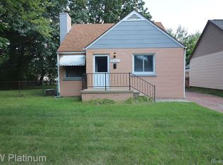 1011 E Milton Ave, Hazel Park, MI