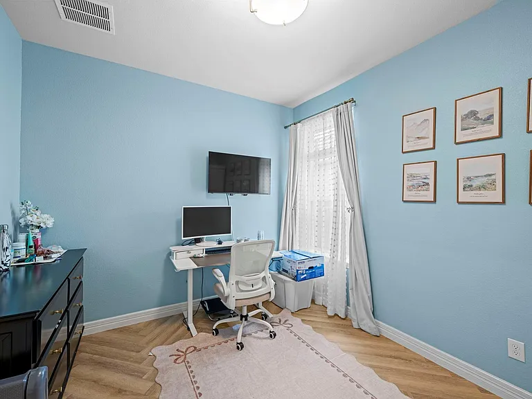 534 Cedar Harbor Ct — Photo 21