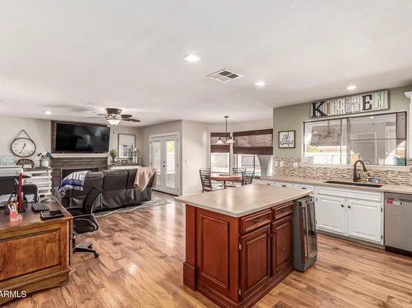 412 W Curry Street, Chandler, AZ 85225