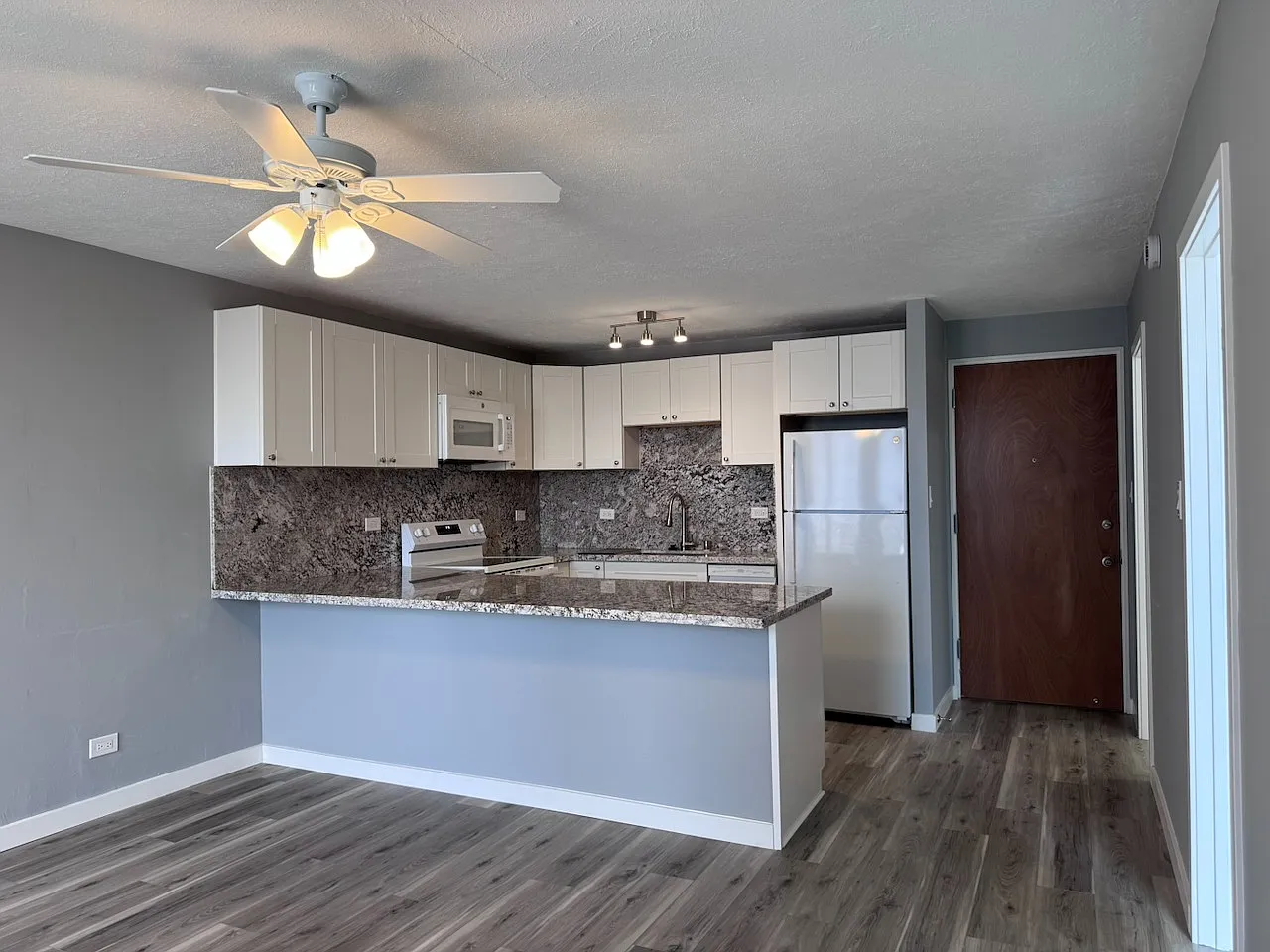 1 bed, 1.0 bath, 547 sqft, $2,500 — Photo 3