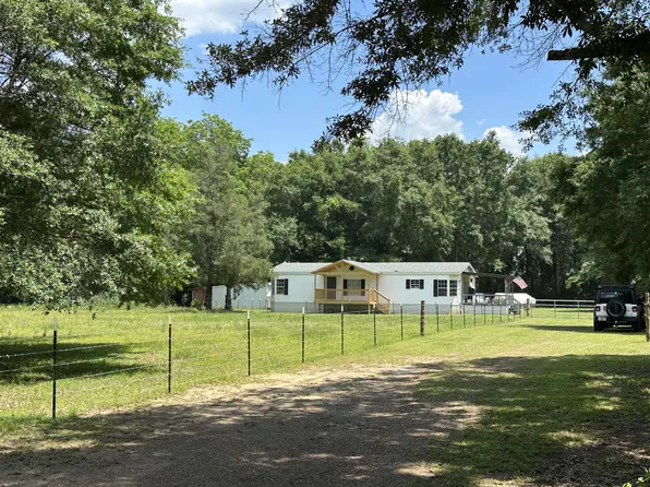 5389 Dodson Rd, Baker, FL 32531