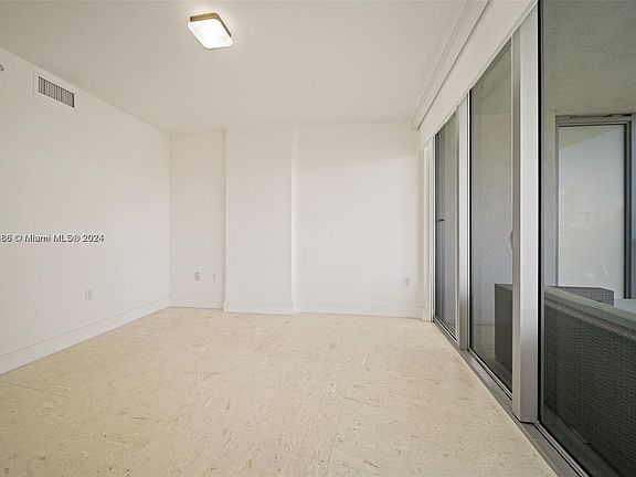 3rd image of 6620 Indian Creek Dr APT 416