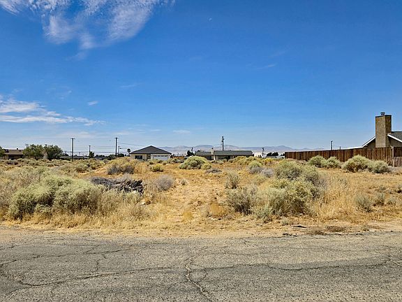 4th image of 89th Street & Lime Ave