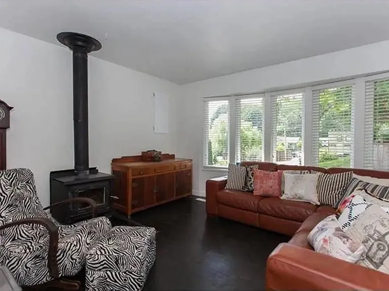 7902 Burdock St — Photo 10