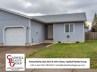 1230 W Vine St, Lebanon, OR 97355