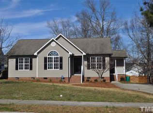 105 Roscommon Ln, Clayton, NC 27520