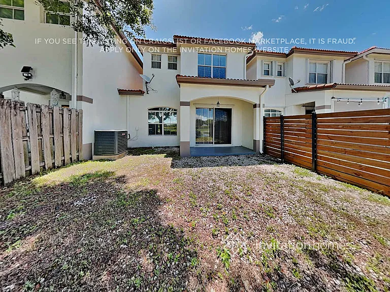 6356 SW 165th Pl — Photo 18