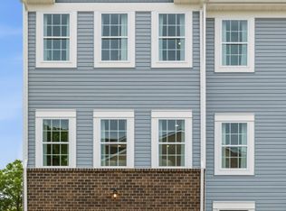 5618 Village Channel Dr, Canalwinchester, OH 43110