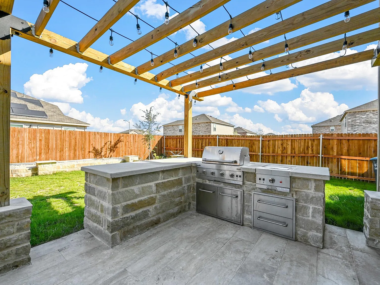 Greyberry Dr, Crowley — Photo 4
